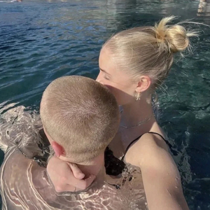 秋瓷炫成人A片在线观看
